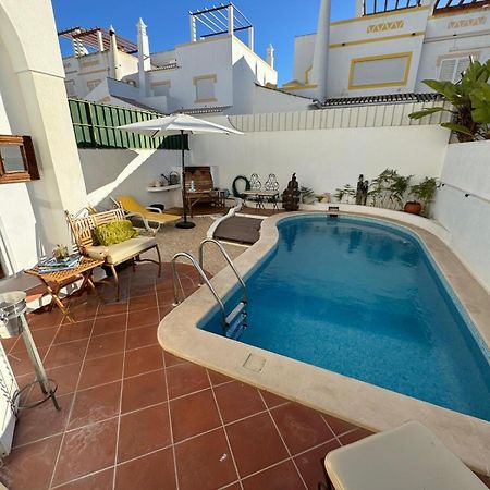 Villa 46 Hostel Lagos Ngoại thất bức ảnh