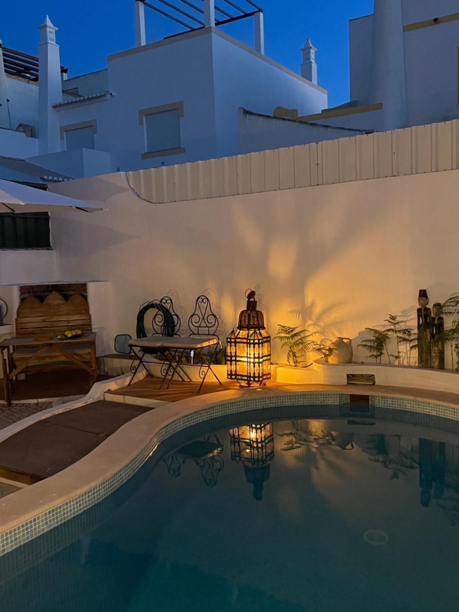 Villa 46 Hostel Lagos Ngoại thất bức ảnh