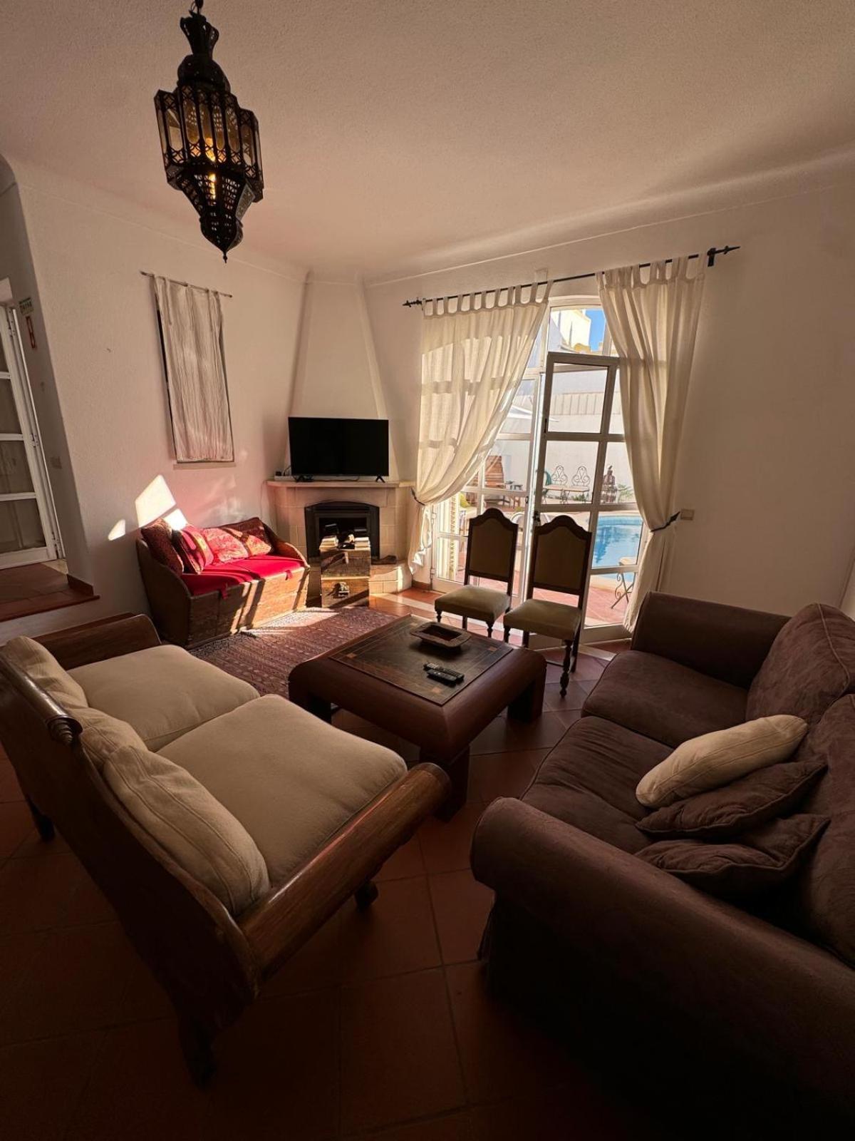 Villa 46 Hostel Lagos Ngoại thất bức ảnh