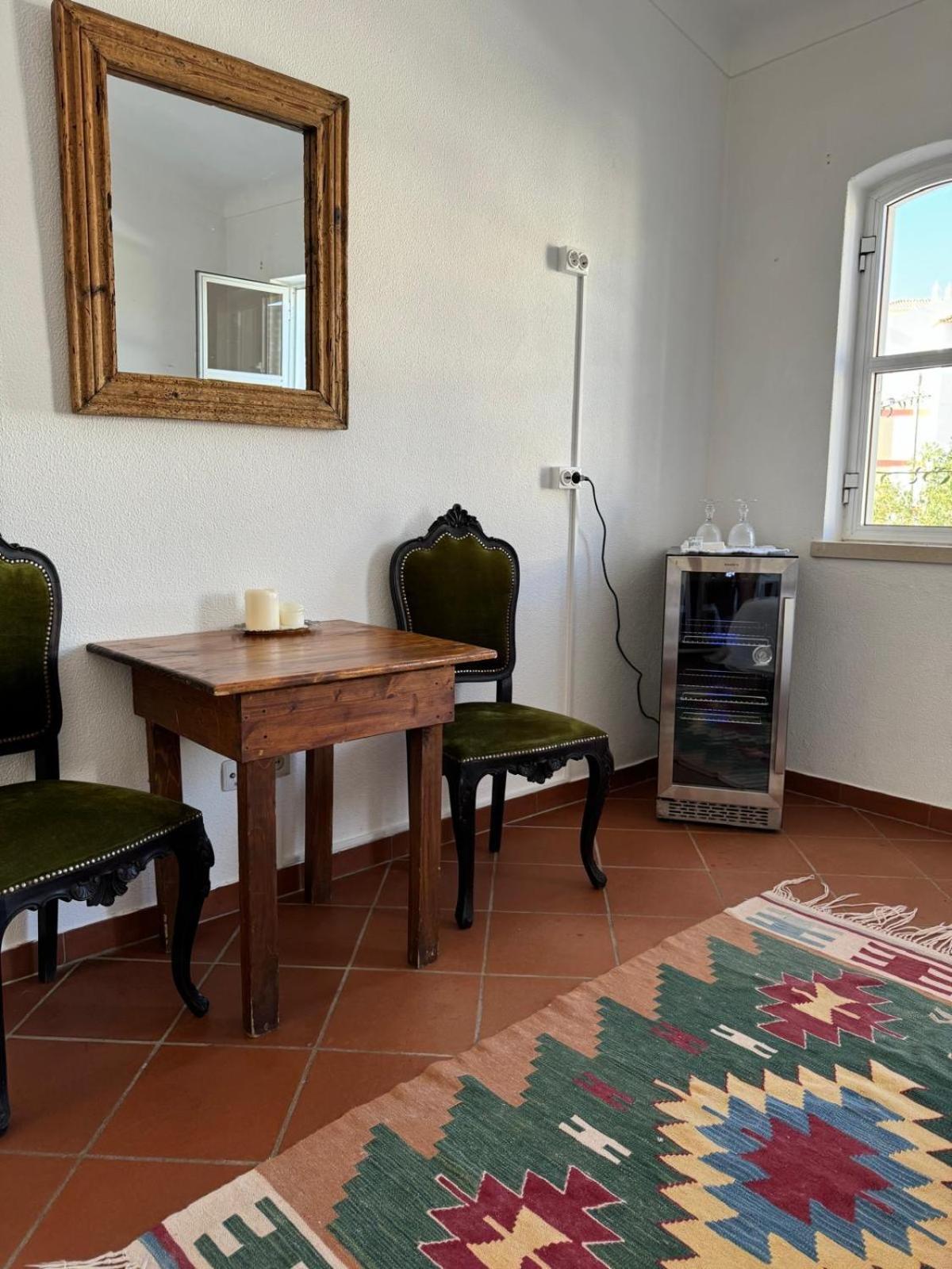 Villa 46 Hostel Lagos Ngoại thất bức ảnh